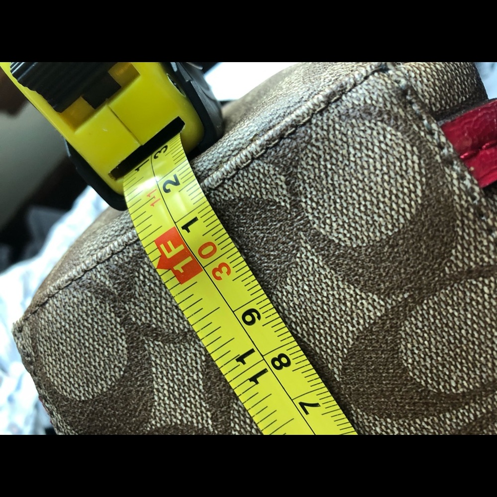 Coach purse - Picture 5 of 6